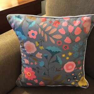 Floral pillow cover
