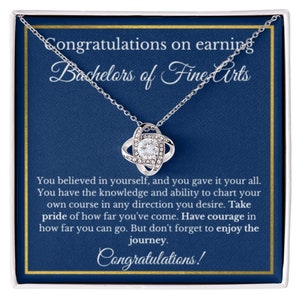 Cadeaux de remise d'un diplôme de licence en beaux-arts, cadeaux d'art, collier en or et diamants pour une licence en beaux-arts