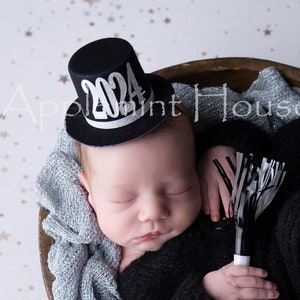 New Years 2026 Mini Top Hat, 2026 New born photo prop Hair Accessories, Newborn Baby Photography Outfit Boy, Baby Boy Hat