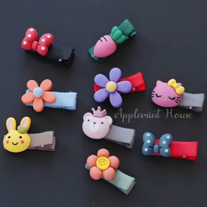 Set of 9 toddler hair clips, Baby girl hair clips, Snap Hair Clips, infant hair clips, 1st birthday gift, Alligator hair clips, bow Mini