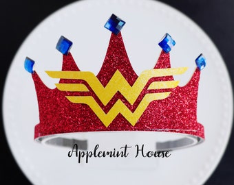 Free Free 62 Wonder Woman Crown Svg SVG PNG EPS DXF File