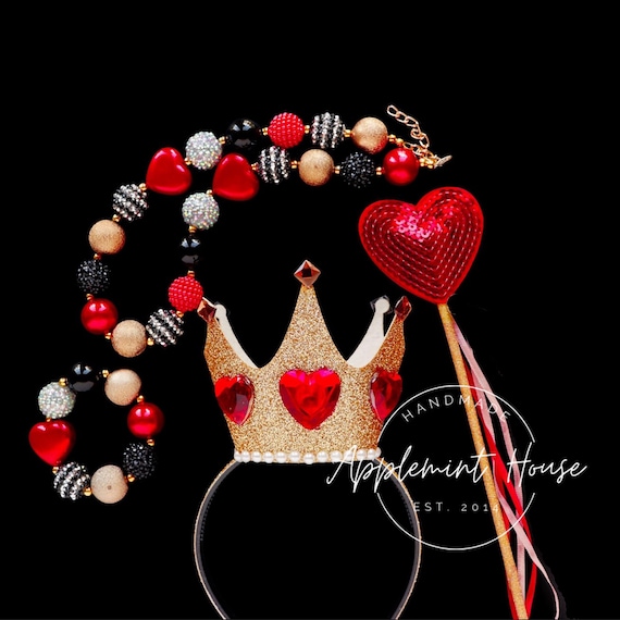 DPKOW Regina di Cuori Costume da Donna Accessori, Regina di Cuori Fascia per Capelli Collant Carte da Gioco Orecchini Viso Tatuaggio Carnevale Costumi in Maschera Signore giullare Cappello Carnevale