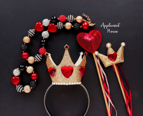 ApplemintHouse Queen of Hearts Crown, Queen of Hearts Headband, Queen of Hearts Costume Crown, Queen Crown, Adults Queen of Hearts , Kids, Heart Gold Crown