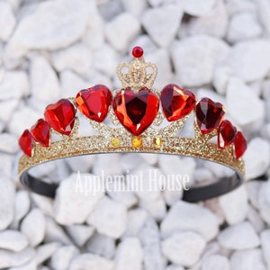 Queen of Hearts Crown, Evie Crown, Descendant Crown, Birthday crown, costume Headband, Halloween costume Headband, Priciness Crown