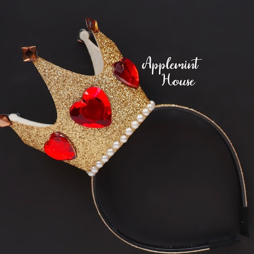Red Heart Tiara Evie Descendants Costume Headdress Queen Of Hearts Gold Crown For Girls Teens Halloween Parties Queen Of Hearts Crown