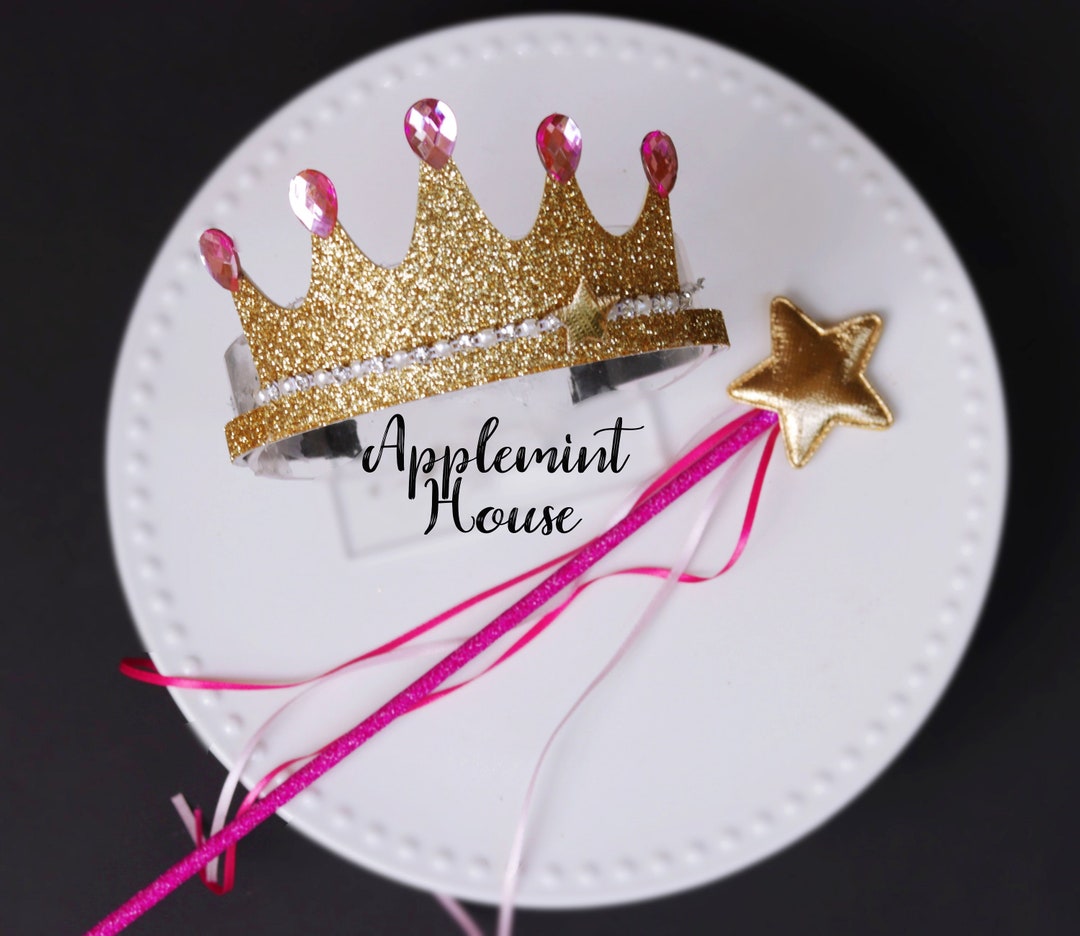 CiciBear 25 PackITSC Crown Sequin Keychains For Crown Themed Party Favors Kids Adults Birthday Gift Baby Shower Crown Princess Prince King Queen Par