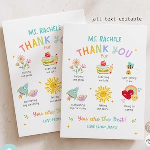 Könnte beinhalten: Zwei weiße Dankeskarten mit farbenfrohen Illustrationen und Text. Die Karten sagen "Danke" an Frau Rachele, mit Bildern von Blumen, einem Buch, einem Bleistift, einer Biene, einer Rakete, einer Sonne, einem Herzen und Text. Die Karten sind von "Love From James."