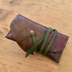 Leather tobacco pouch, engraved with a tobacco leaf elvish image 2