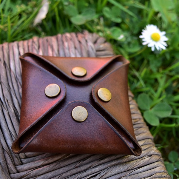 porte monnaie pour homme (et femme...) origami  en cuir marron fleur de vie
