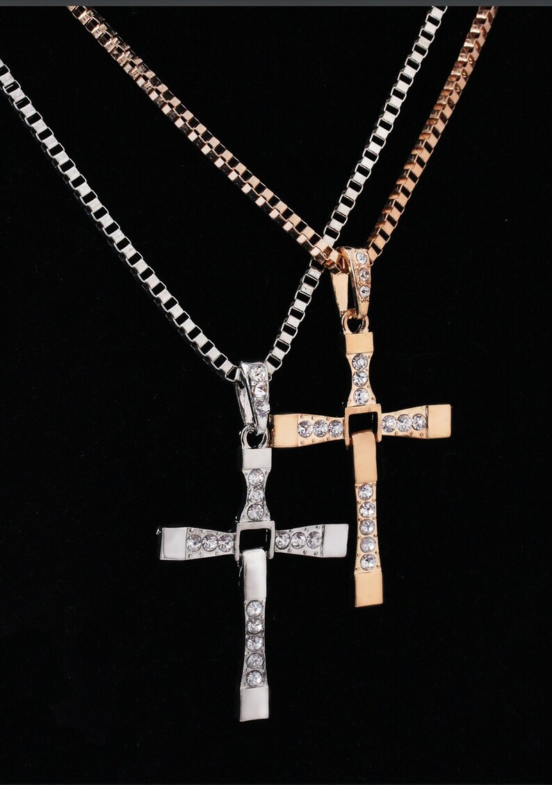 Celtic Knot Cross Pendant Necklace Vintage Retro NEW Stainless Steel Free P/&P