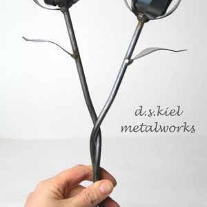 Intertwined Steel Roses: Anniversary Metal Flower Sculpture image 2
