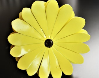 Metal Daisy, Metal Flower, Yellow Daisy, Birthday Gift, Steel Daisy, Bridesmaid Gift, Wedding, 11th Anniversary, 6th Anniversary