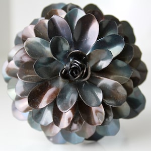 Dalia de metal, flor de metal, regalo único, 11.º aniversario, 6.º aniversario, 4.º aniversario, Steampunk