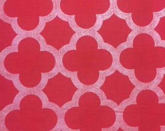 Riley Blake Sparkle Red Quatrefoil cotton fabric by the yard, Christmas fabric, red metallic quatrefoil print fabric, silver red fabric