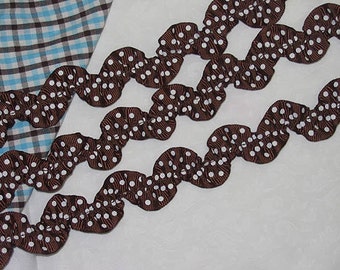 ric rac ribbon in brown grossgrain with white swiss dot