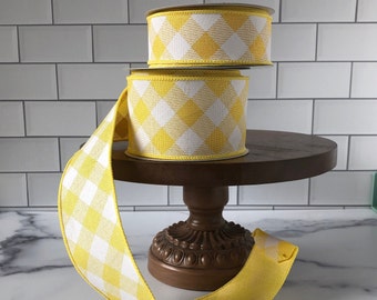 Checkered yellow and white ribbon