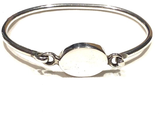 Sterling silver bangle front open can be engraved… - image 1