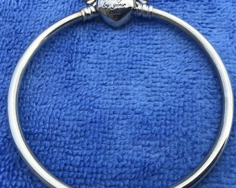 Pandora charm bangle “always on your side“ moveable  wings on clasp