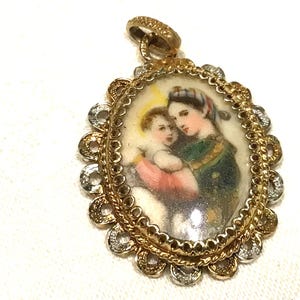 Vintage Italian Mother & Child Portrait Miniature Pendant: 800 Silver Gold Gilt