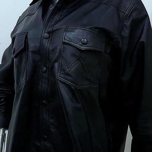 Op maat gemaakt leren jack: op maat gemaakte kledingstukken