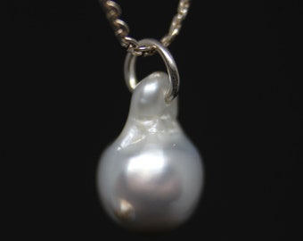 Boho Pearl Pendant , Minimalist Pearl Jewelry , Beautiful Luster Baroque South Sea Pearl Pendant , Pear Shape Pearl , Inexpensive Bride Gift