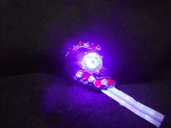 Avon Uranium Red Rhinestone Stackable Ring Set - … - image 2