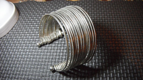 Open Cuff Silver Plate Loose  Wire Bracelet - image 9