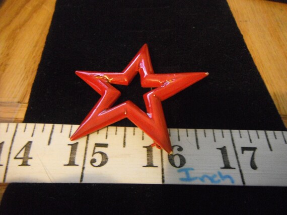 Mid Centery Red Enamaled Star Brooch,1950's-1960'… - image 2