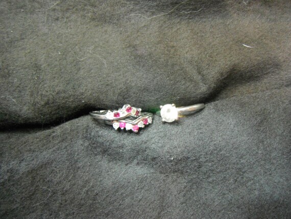 Avon Uranium Red Rhinestone Stackable Ring Set - … - image 8