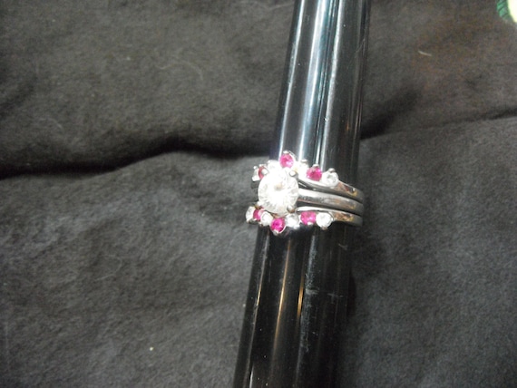 Avon Uranium Red Rhinestone Stackable Ring Set - … - image 4