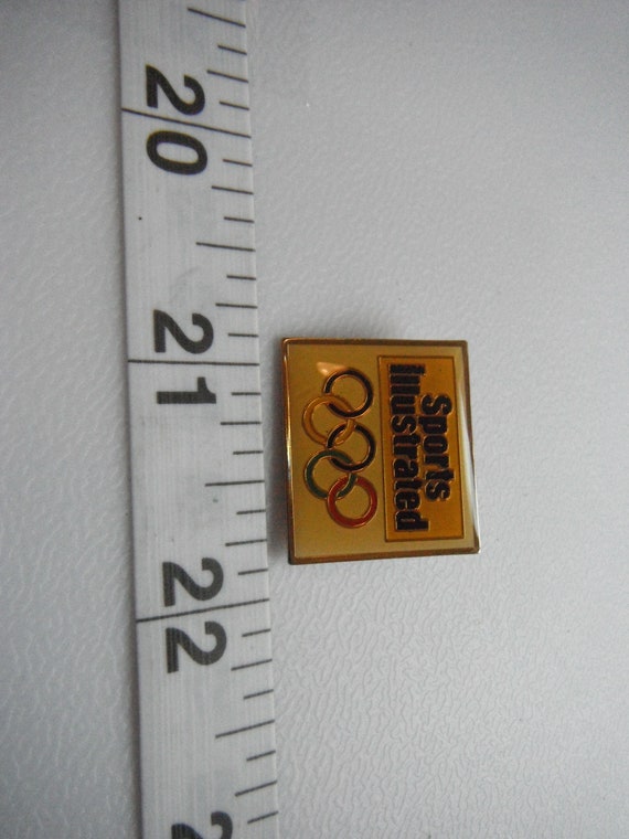 Vintage Sports Illustrated Olympic Pin, Olympic Ename… Gem
