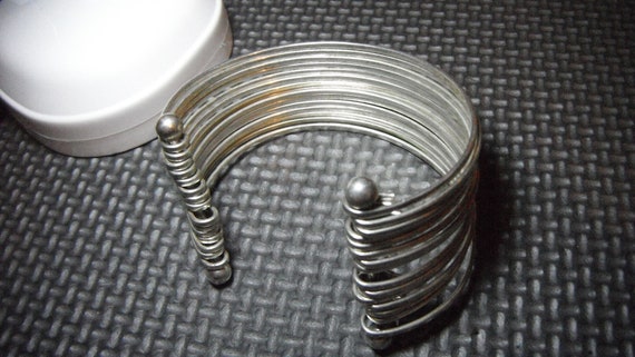Open Cuff Silver Plate Loose  Wire Bracelet - image 5
