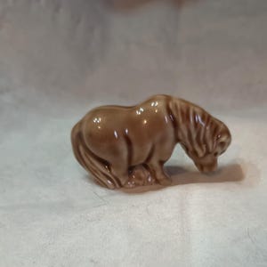 Brown Pony Red Rose Tea English Wade, Pony Animal Character, Porcelain Pony Animal Miniature, Pony Figurine