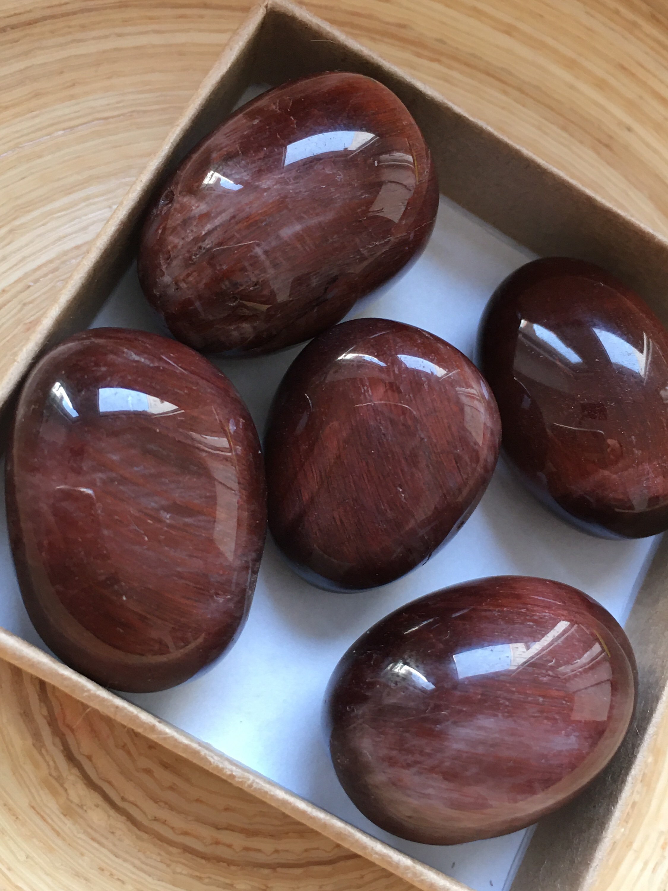 Polished Bull’s Eye tumbled stone | Etsy