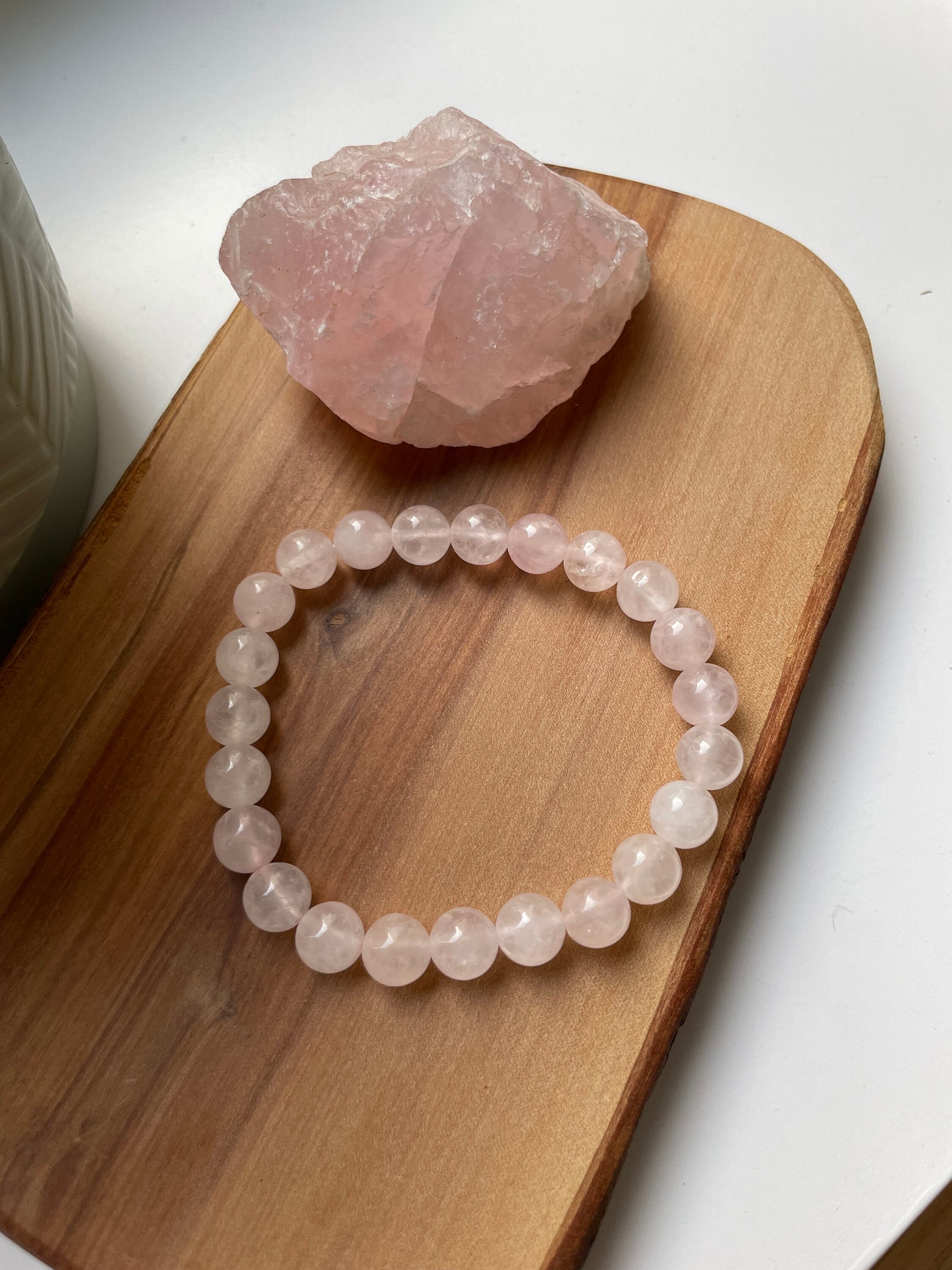 Bracciale elasticizzato con perle di quarzo rosa, pietre dell'amore incondizionato