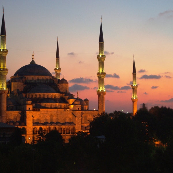 Istanbul's distinctive Blue Mosque is even more spectacular when clothed in the rich golden sunset.