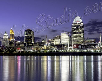 Cincinnati Skyline HDR photo on canvas from artist art image