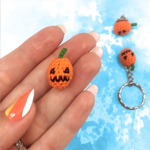 Halloween Miniature Crochet Amigurumi Critter Magnet Candy pumpkin Pin Accessory Holiday Decor Autumn Fall Spooky Cute Toy Crochet Keychain