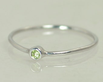 Tiny Peridot Ring, Peridot Stacking Ring, White Gold Peridot Ring, Peridot Mothers Ring, August Birthstone, Dainty Gold  Peridot, Solid Gold