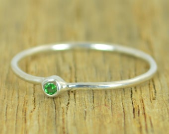 Tiny CZ Emerald Ring, Emerald Silver Ring, Minimal Silver Ring, Silver Ring Emerald, Alari, May Birthstone, Mother's Ring, Stacking Ring