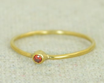 Tiny Garnet Ring, Gold Filled Garnet Ring, Garnet Stacking Ring, Garnet Mothers Ring, January Birthstone, Garnet Rings, Tiny Ring,