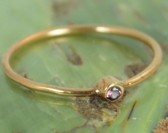 Tiny Alexandrite Ring, Alexandrite Stacking Ring, Solid 14k Rose Gold Alexandrite Ring, Alexandrite Mothers Ring, June Birthstone, Gold Ring