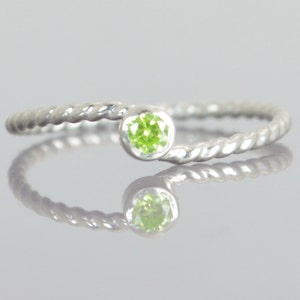 Wave Ring, Silver Wave Ring, Peridot Mothers Ring, August Birthstone Ring, Silver Twist Ring, Unique Mother's Ring, Peridot Ring, August image 1