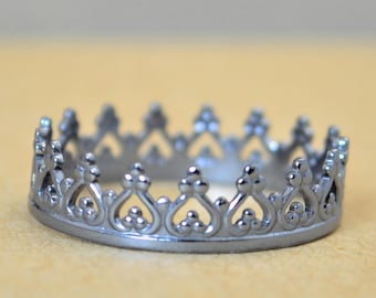 Dainty Gunmetal Crown Ring, Gunmetal Princess Crown Ring, Princess Ring, Tiara Ring, Queen Ring, Gunmetal Ring, Gunmetal Princess Ring