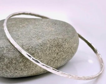 2mm Solid Platinum 950 Hammerd Bangle (Not Hollow) Stacking Bangle Bracelet, 950 Platinum Ruthenium, platinum jewelry