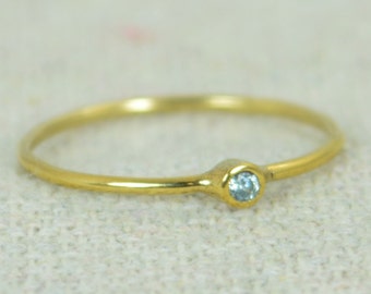 Tiny Aquamarine Ring, Gold Filled Aquamarine Stacking Ring, Gold Filled Aquamarine Ring, Mothers Ring, March Birthstone, Aquamarine Ring