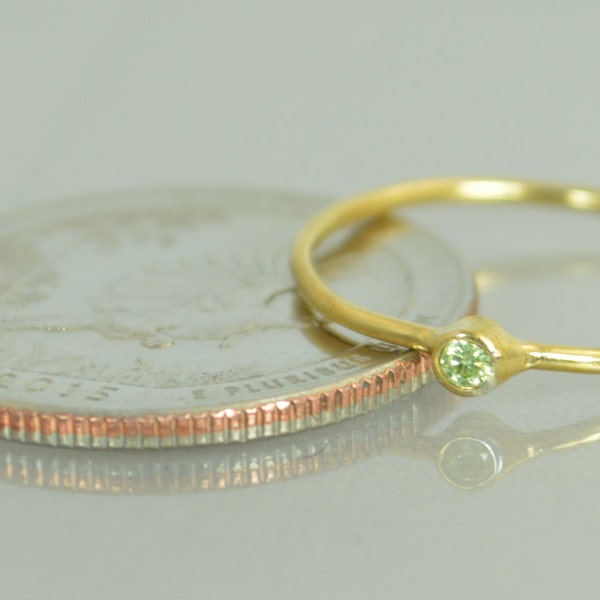 Tiny Peridot Ring Peridot Stacking Ring Solid 14k Gold image 2