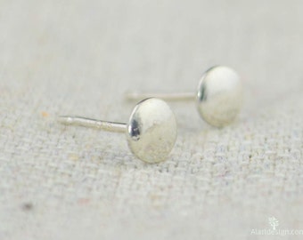 Silver Circle Earrings, Sterling Silver Earrings, Silver Stud Earrings, Simple Silver Earrings, Everyday Earrings, Silver Post Earrings