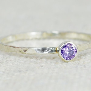 Dainty Amethyst Ring, Hammered Ring, Stackable Ring, February Birthstone, Amethyst Ring, Gemstone Ring, Promise Ring, Stacking Ring, Alari