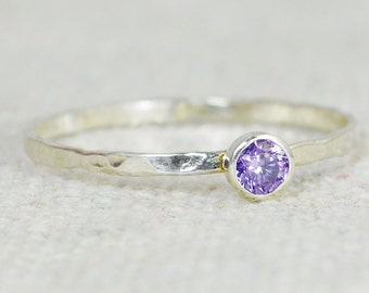 Dainty Amethyst Ring, Silver Hammered Ring, Stackable Ring, February Birthstone, Amethyst Ring, Gemstone Ring, Promise Ring, Stacking Ring